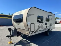2018 FOREST RIVER ROCKWOOD MINI LITE 1905