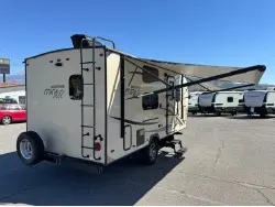 2018 FOREST RIVER ROCKWOOD MINI LITE 1905