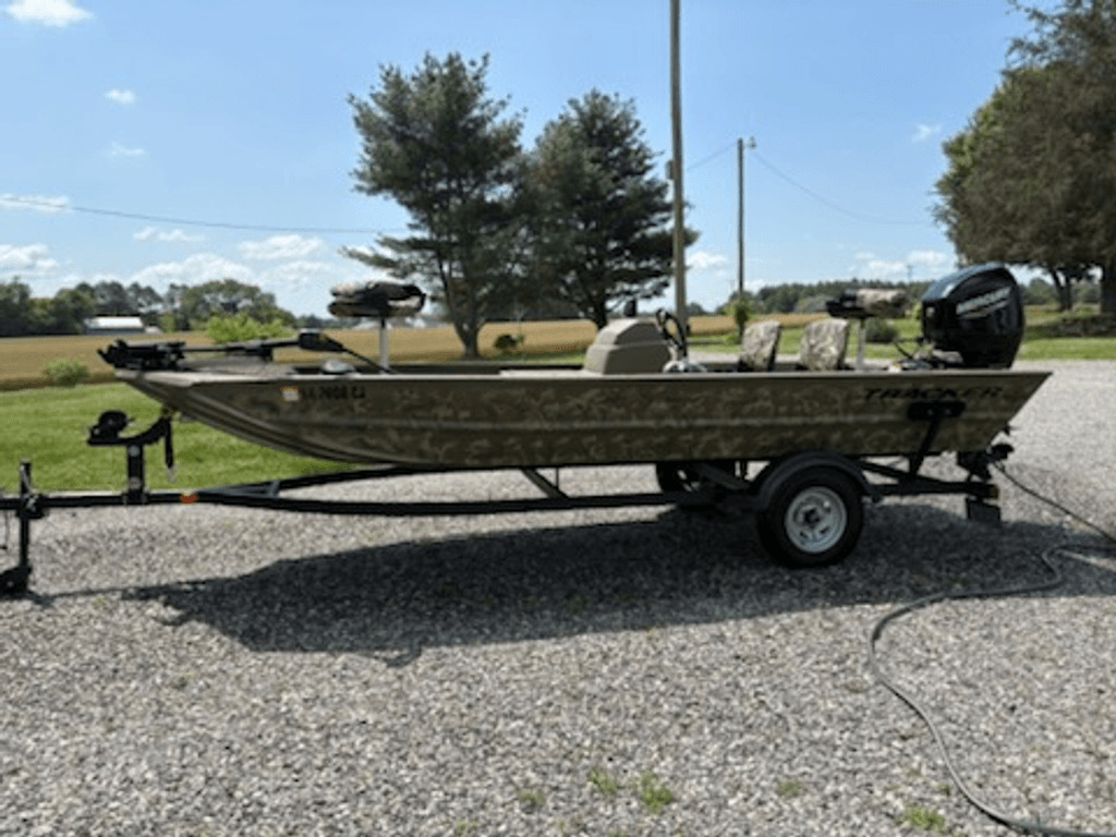2023 Tracker MVX 1754 in kinsale VA