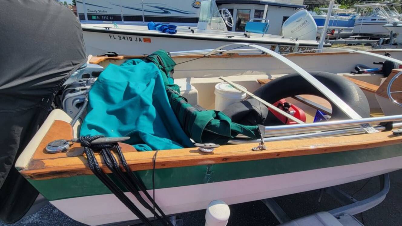 A photo of this 2011 Stur-Dee Boat Co Amesbury 16