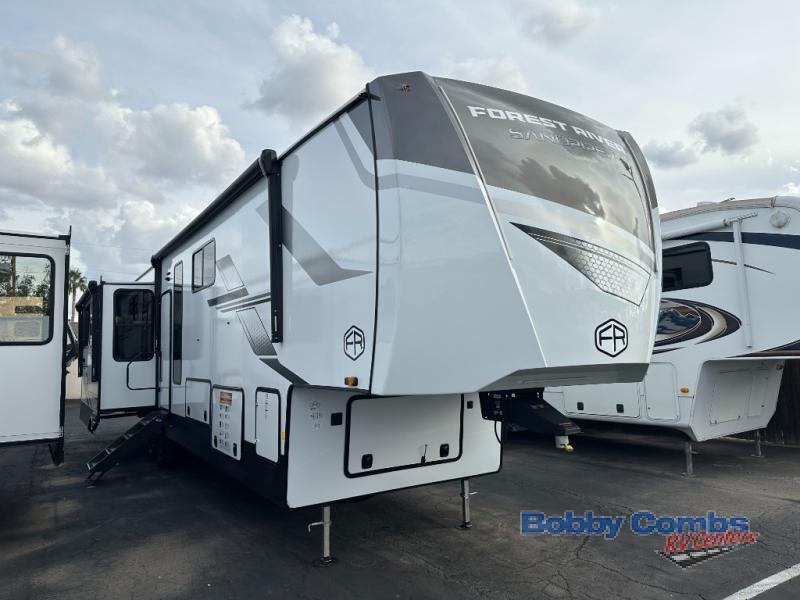2026 Forest River Rv Sandpiper 3900HBLR RV