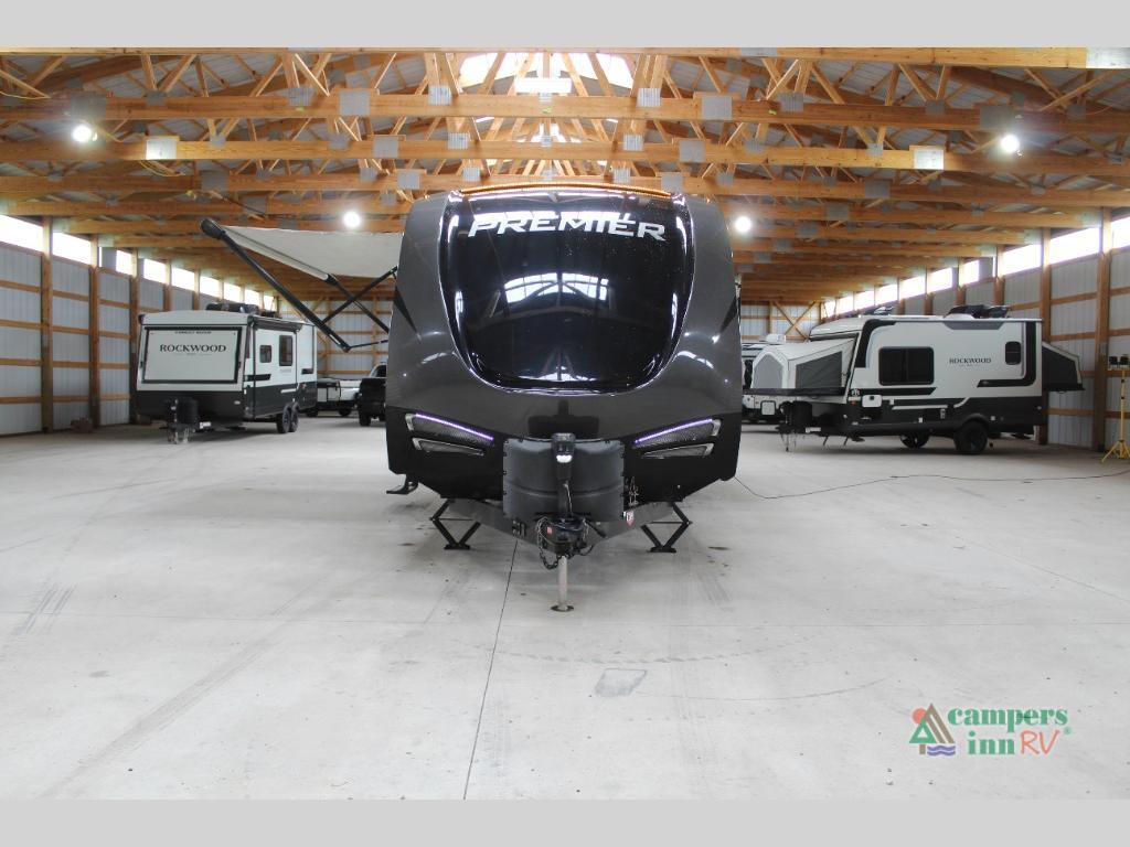 2018 Keystone Rv Premier Ultra Lite 29RKPR in richfield WI