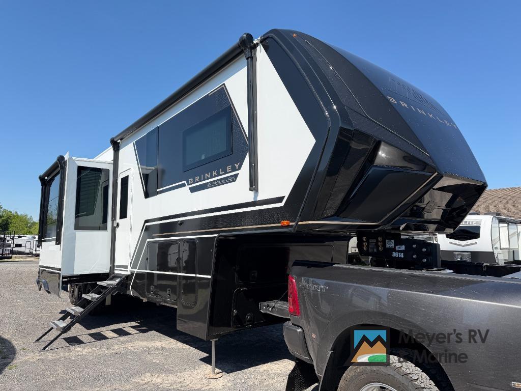 2026 Brinkley Model Gx 4000x Fifth Wheel Toy Hauler RV