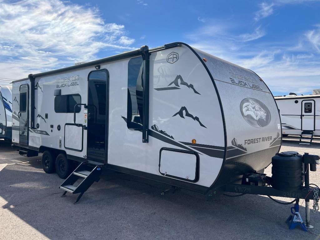 2025 Forest River Rv Cherokee Grey Wolf Black Label 23DBHBL in odessa TX