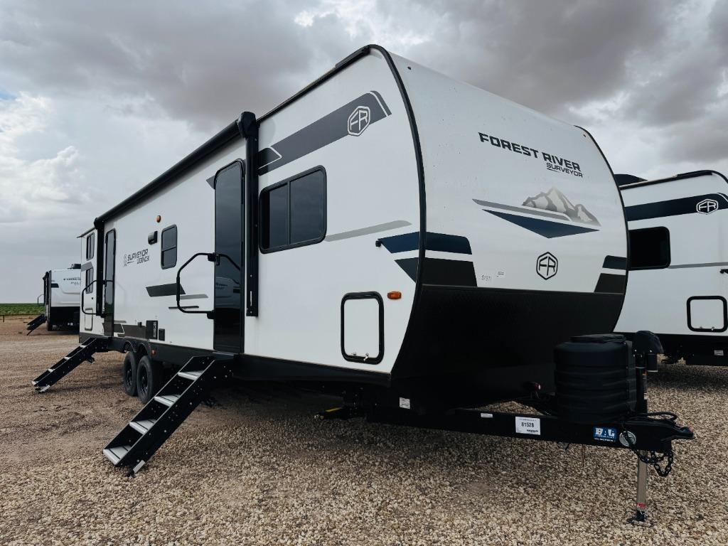 2025 Forest River Rv Surveyor Legend X 34CAMP in breckenridge TX