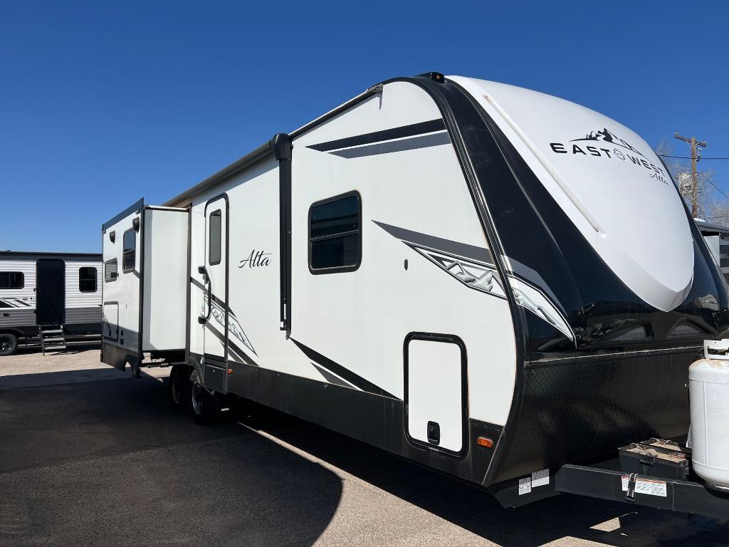 2023 East To West Alta 2810KIK in odessa TX