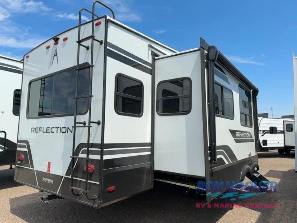 View more photos of this listing