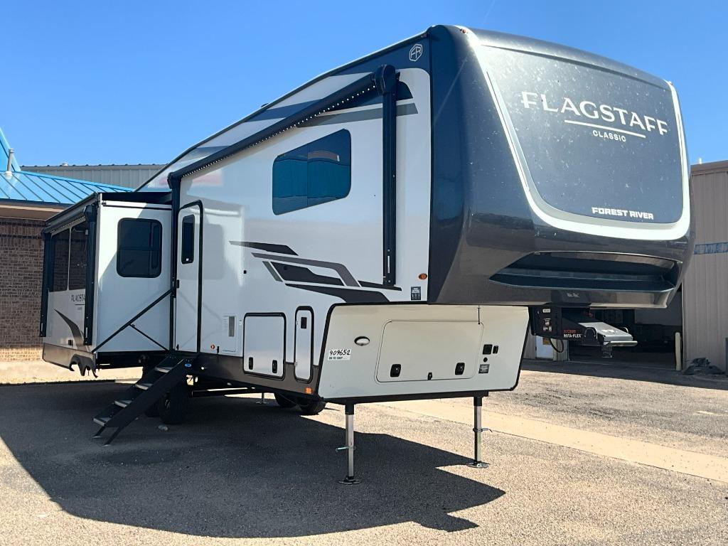 2026 Forest River Rv FLAGSTAFF CLASSIC 371RK in slaton TX
