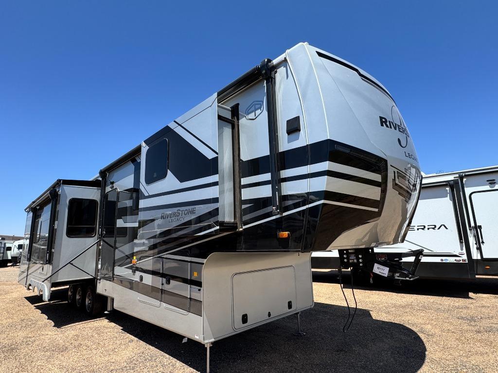2026 Forest River Rv RiverStone 442MC in slaton TX