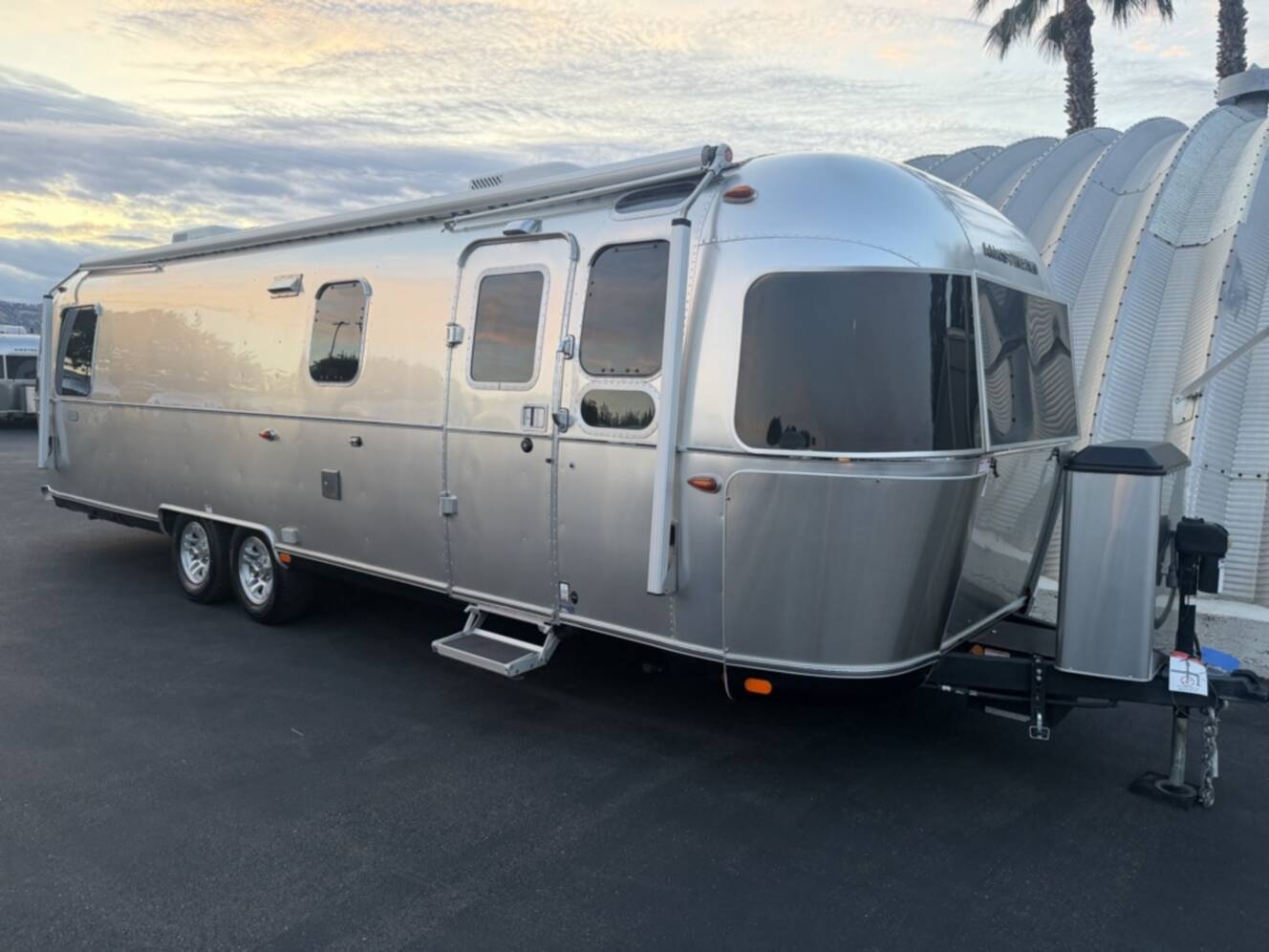 A photo of this 2022 Airstream CLASSIC 30RBQ