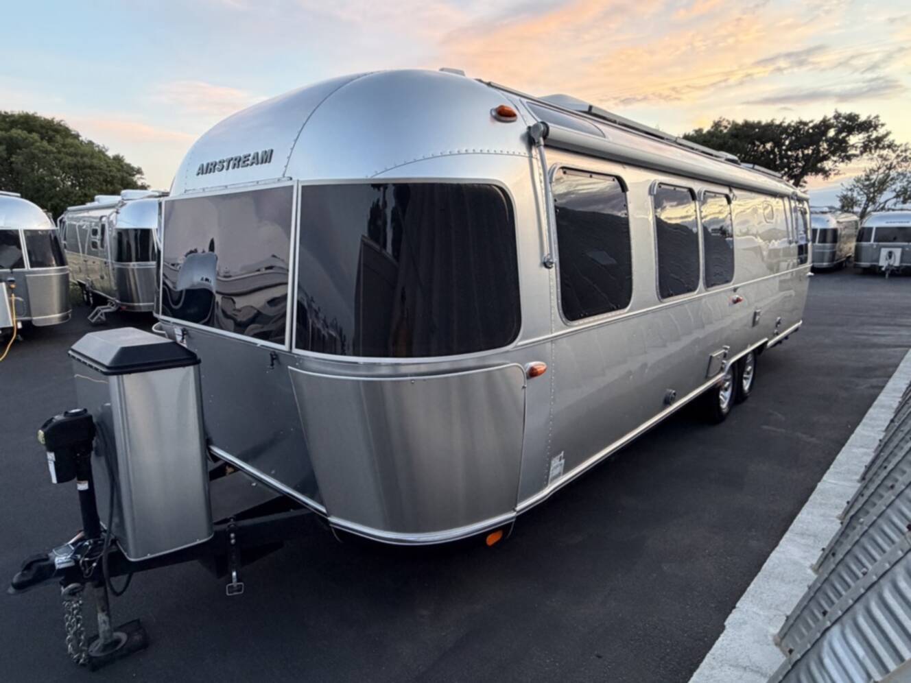 A photo of this 2022 Airstream CLASSIC 30RBQ