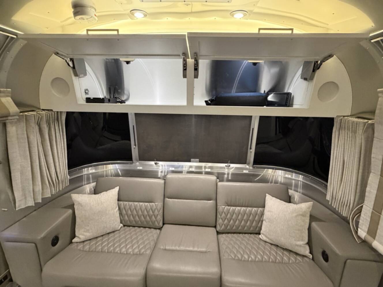 A photo of this 2022 Airstream CLASSIC 30RBQ