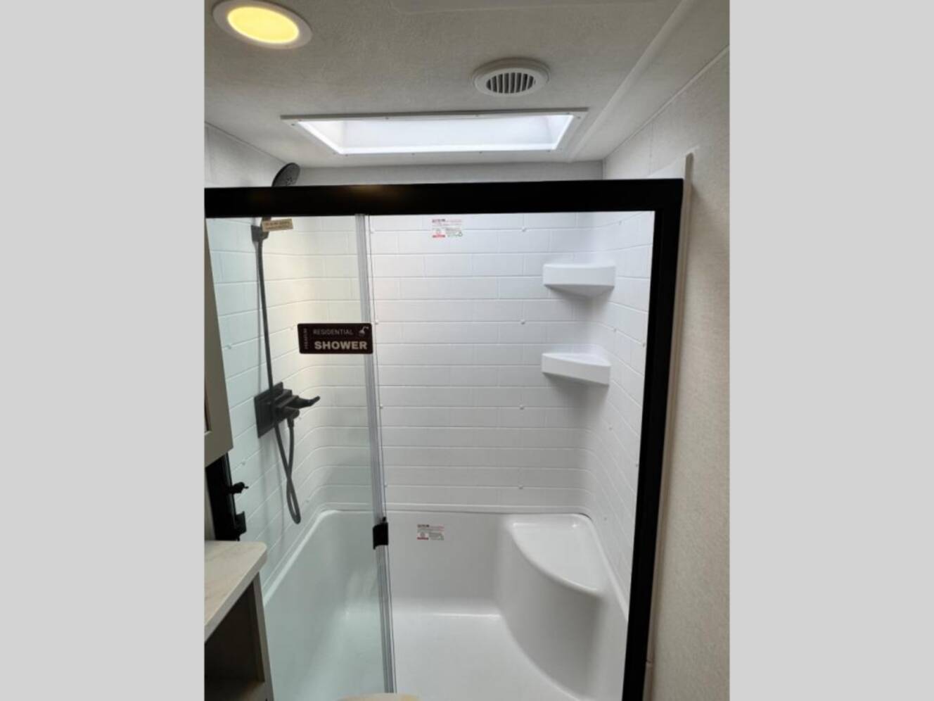 A photo of this 2026 Alliance Rv Valor All-Access 35A14