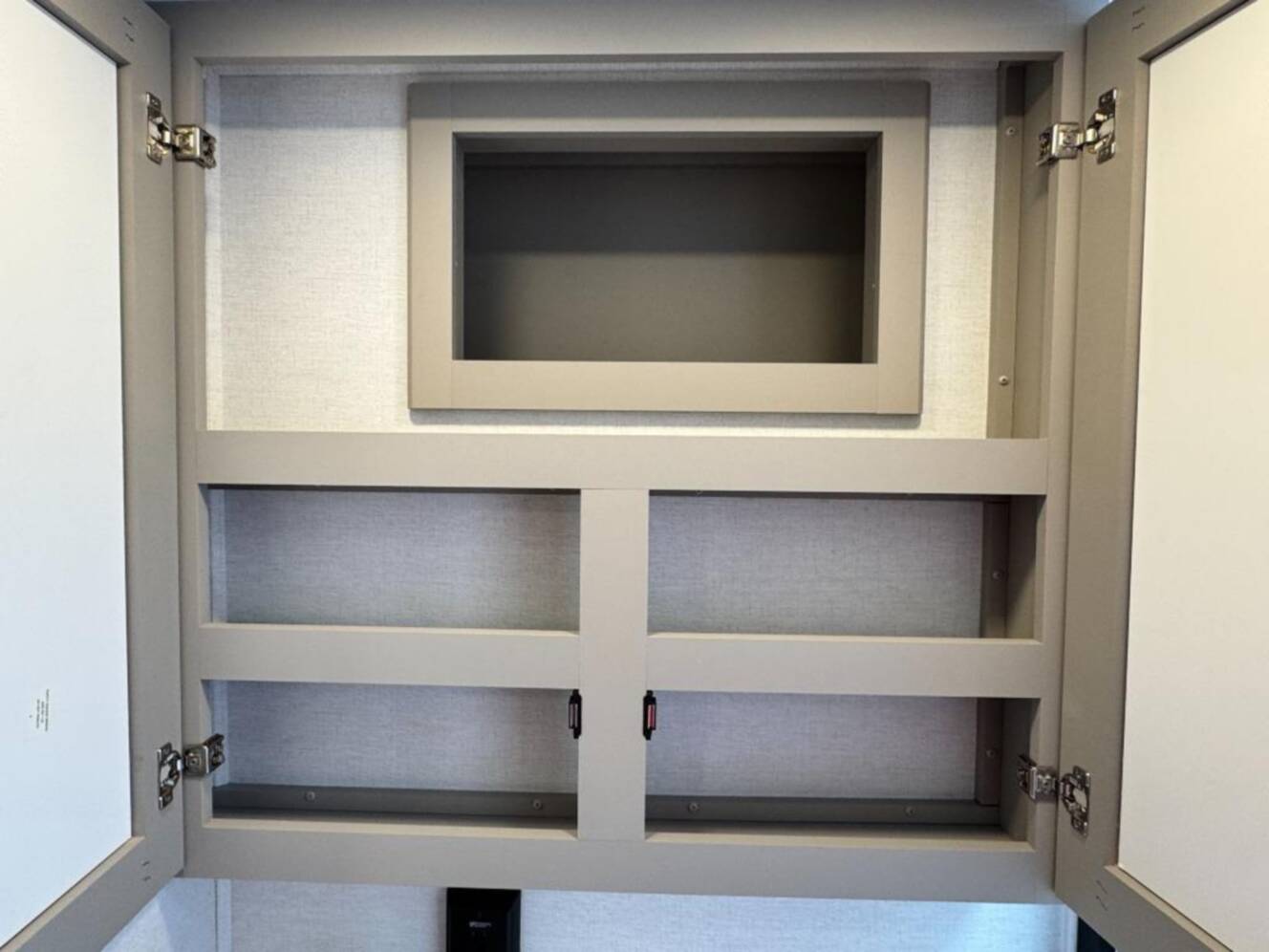 A photo of this 2026 Alliance Rv Valor All-Access 35A14