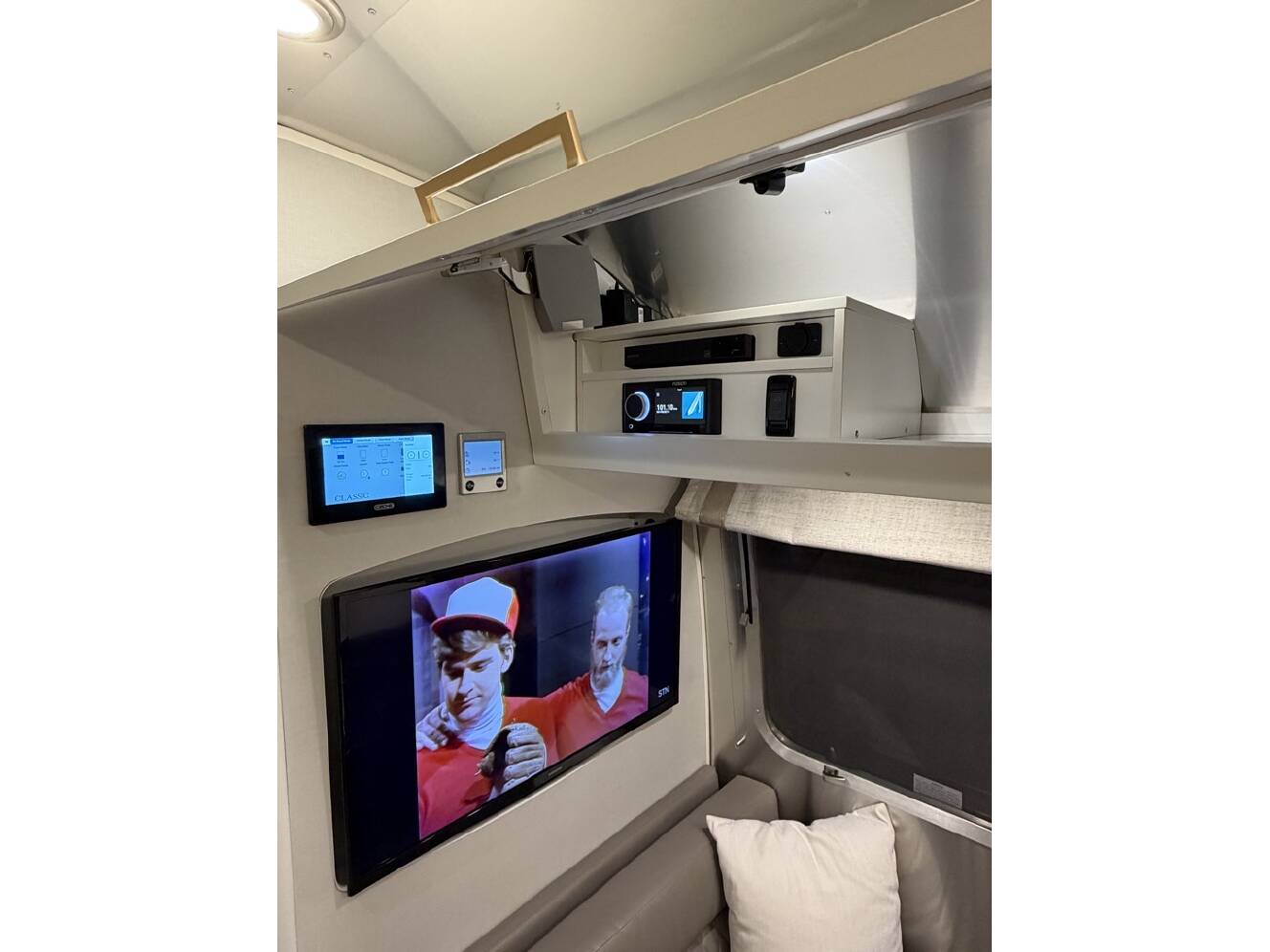 A photo of this 2022 Airstream CLASSIC 30RBQ