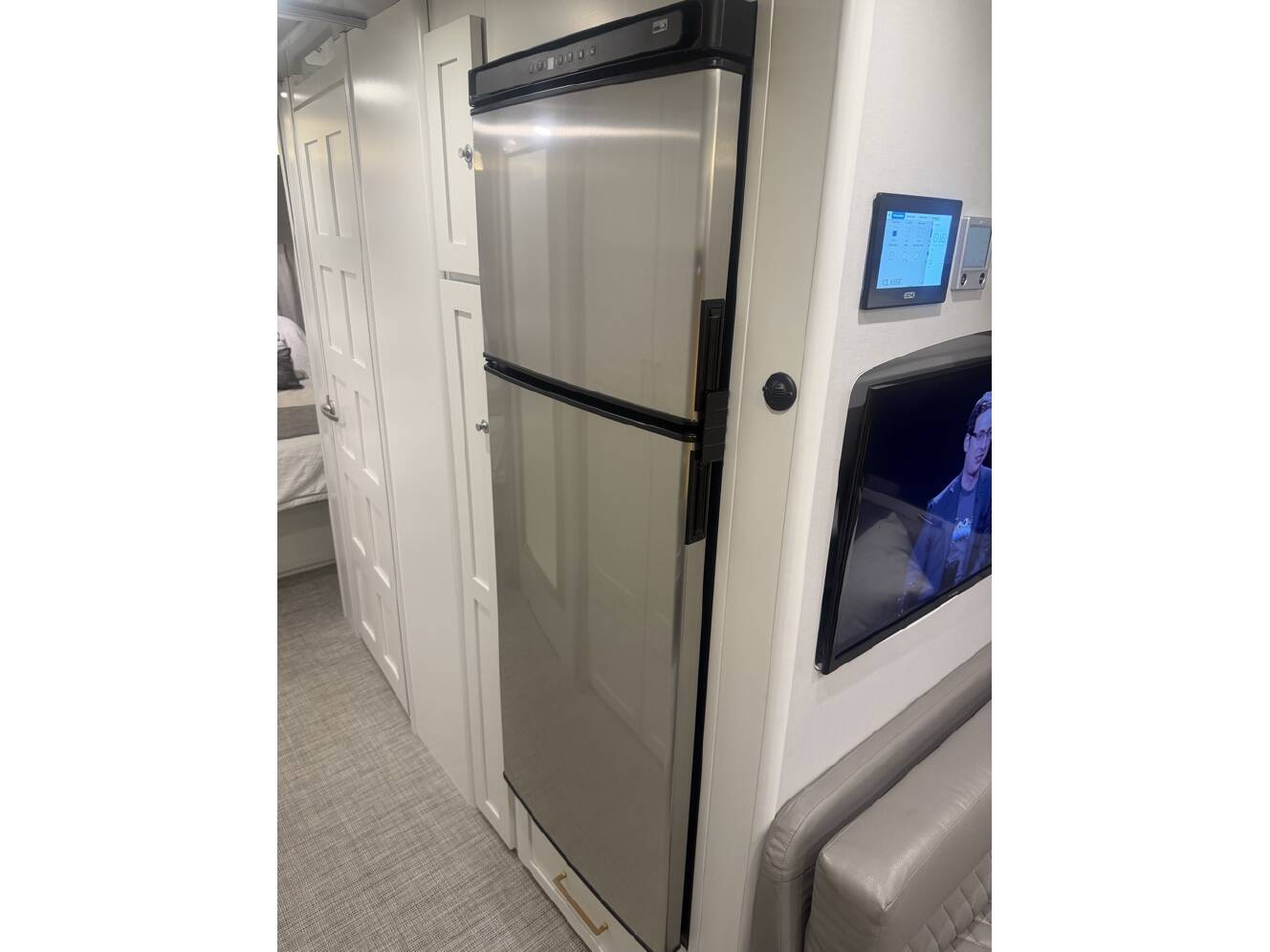 A photo of this 2022 Airstream CLASSIC 30RBQ