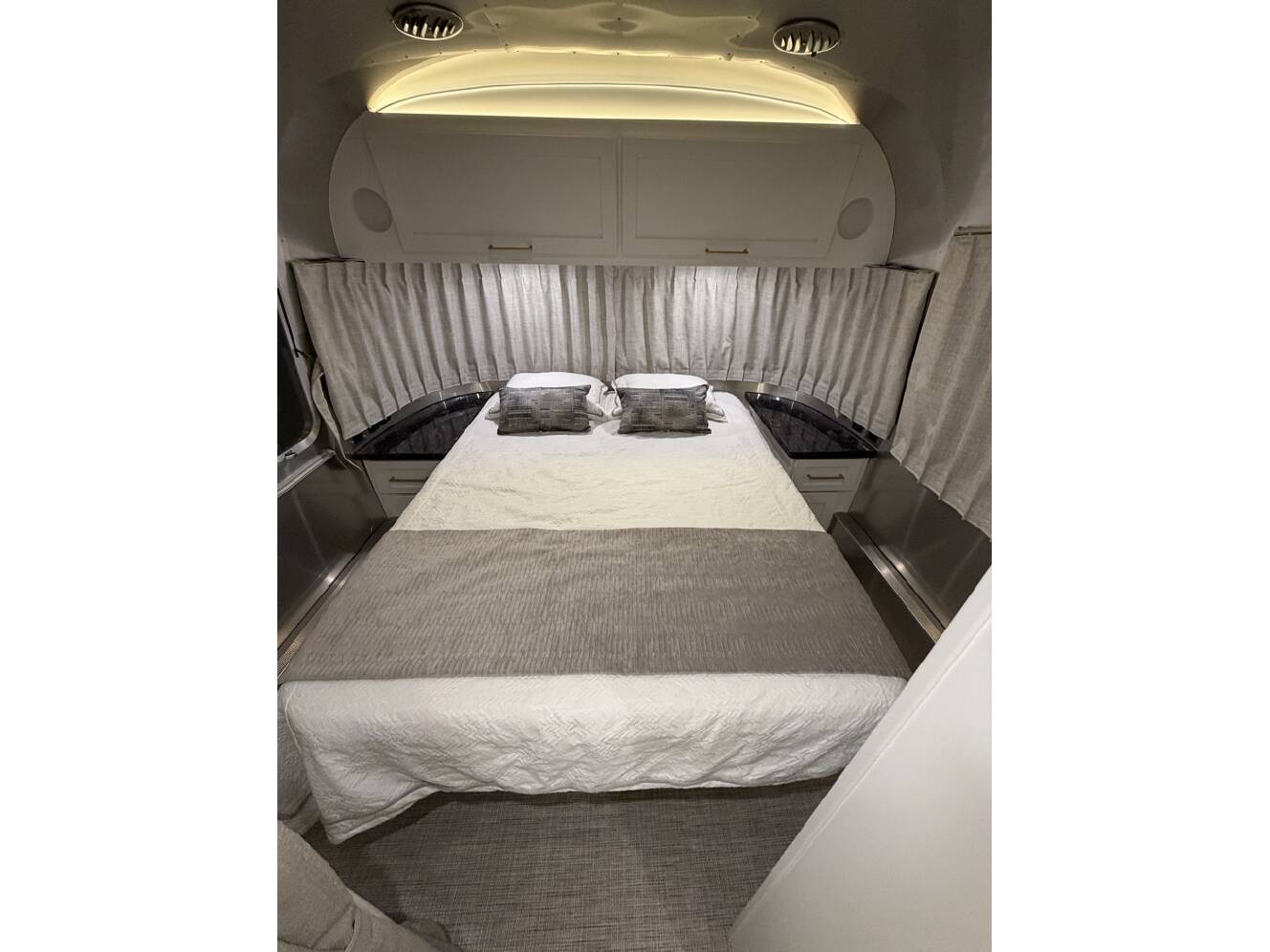 A photo of this 2022 Airstream CLASSIC 30RBQ