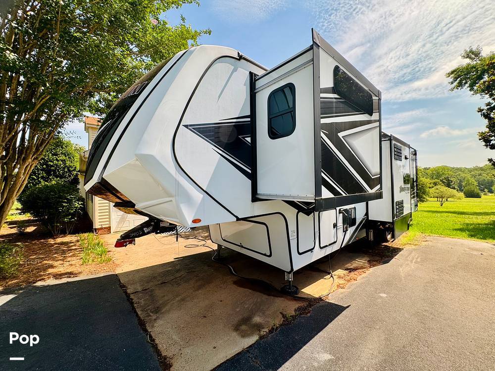 View more photos of this listing