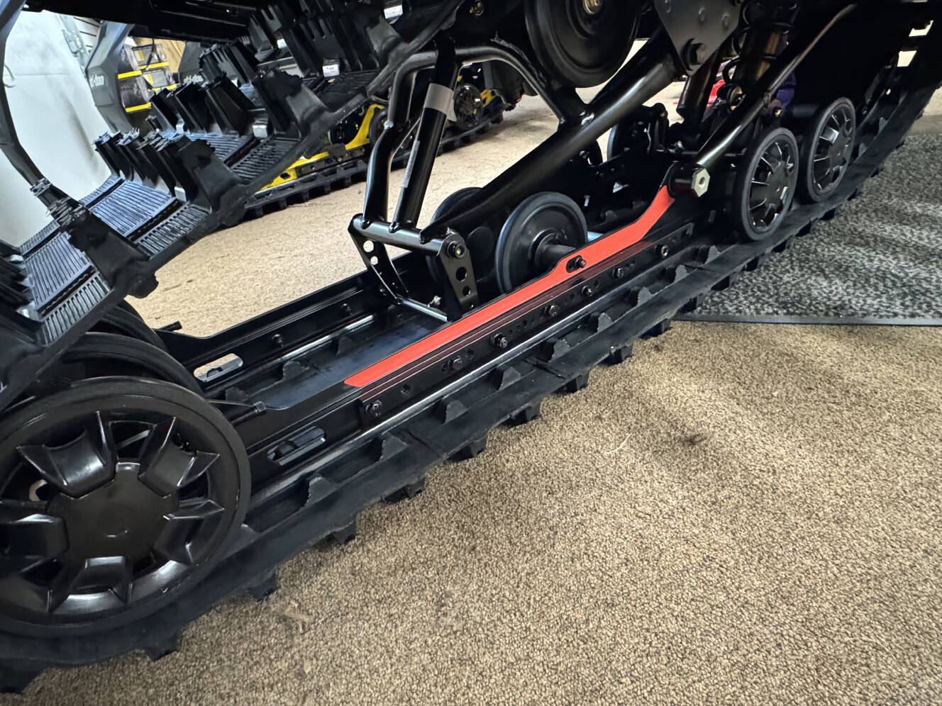 A photo of this 2026 Lynx Rave RE 600R E-TEC Ice Ripper XT 1.5 M.S. / E.S.
