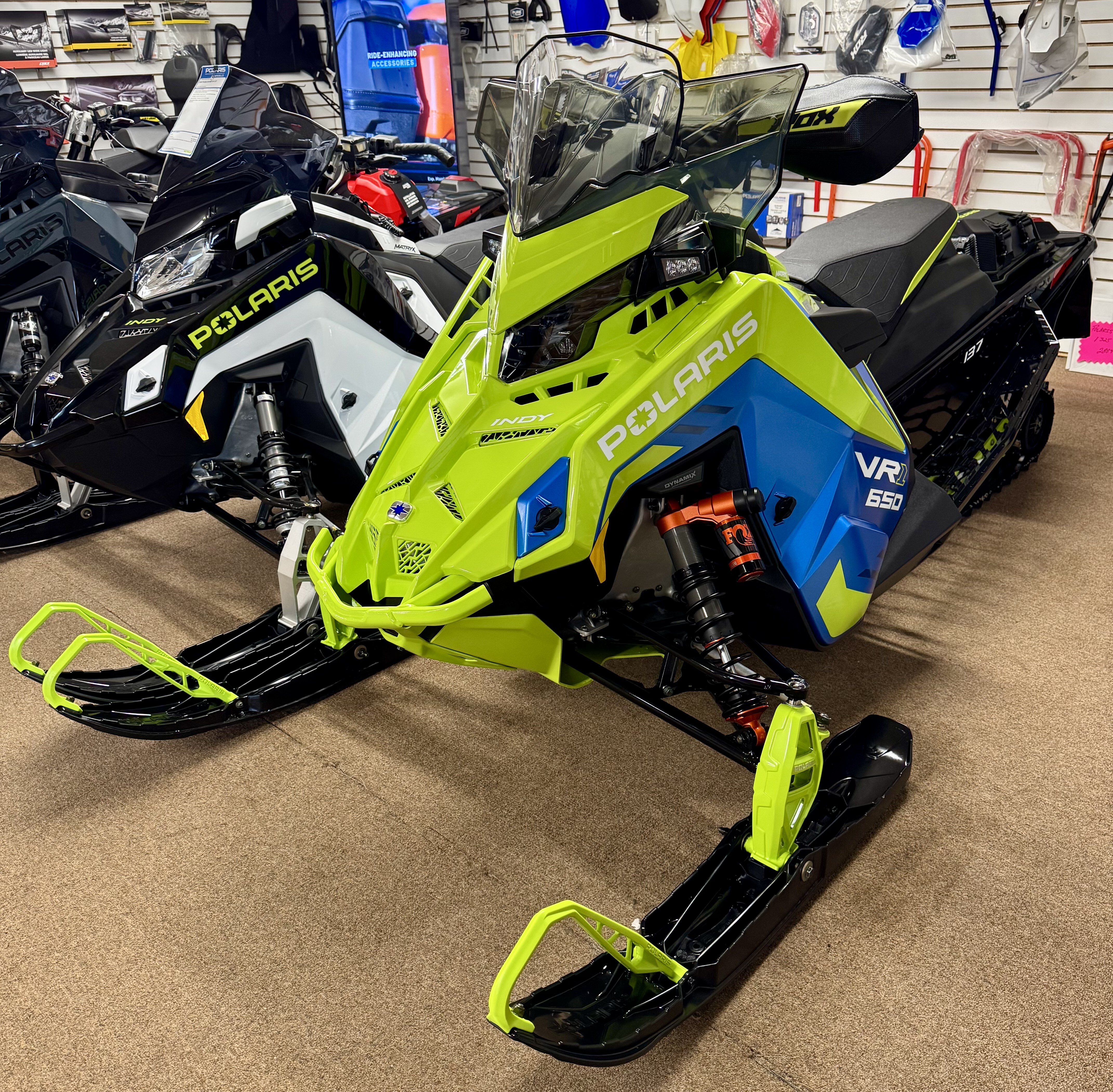 2026 Polaris 650 INDY VR1 137 Dynamix SC ES in mars PA
