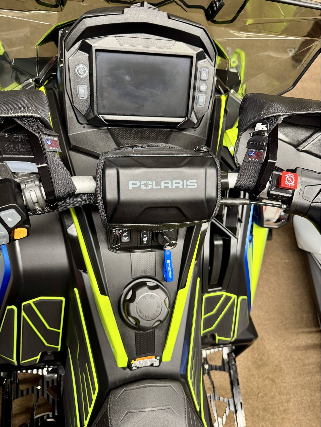 A photo of this 2026 Polaris 650 INDY VR1 137 Dynamix SC ES