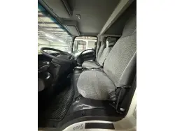 2026 ISUZU NRR