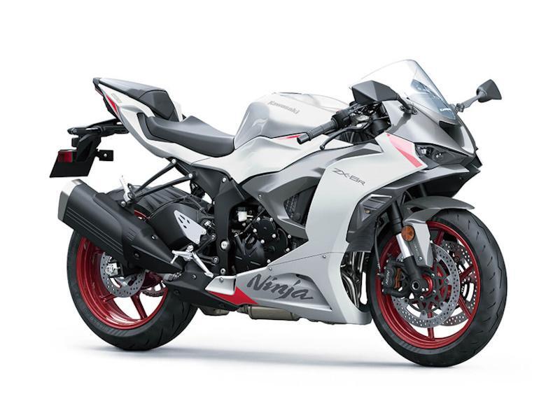White Kawasaki,suzuki,honda,yamaha,buell,triumph,ducati,bmw Ninja