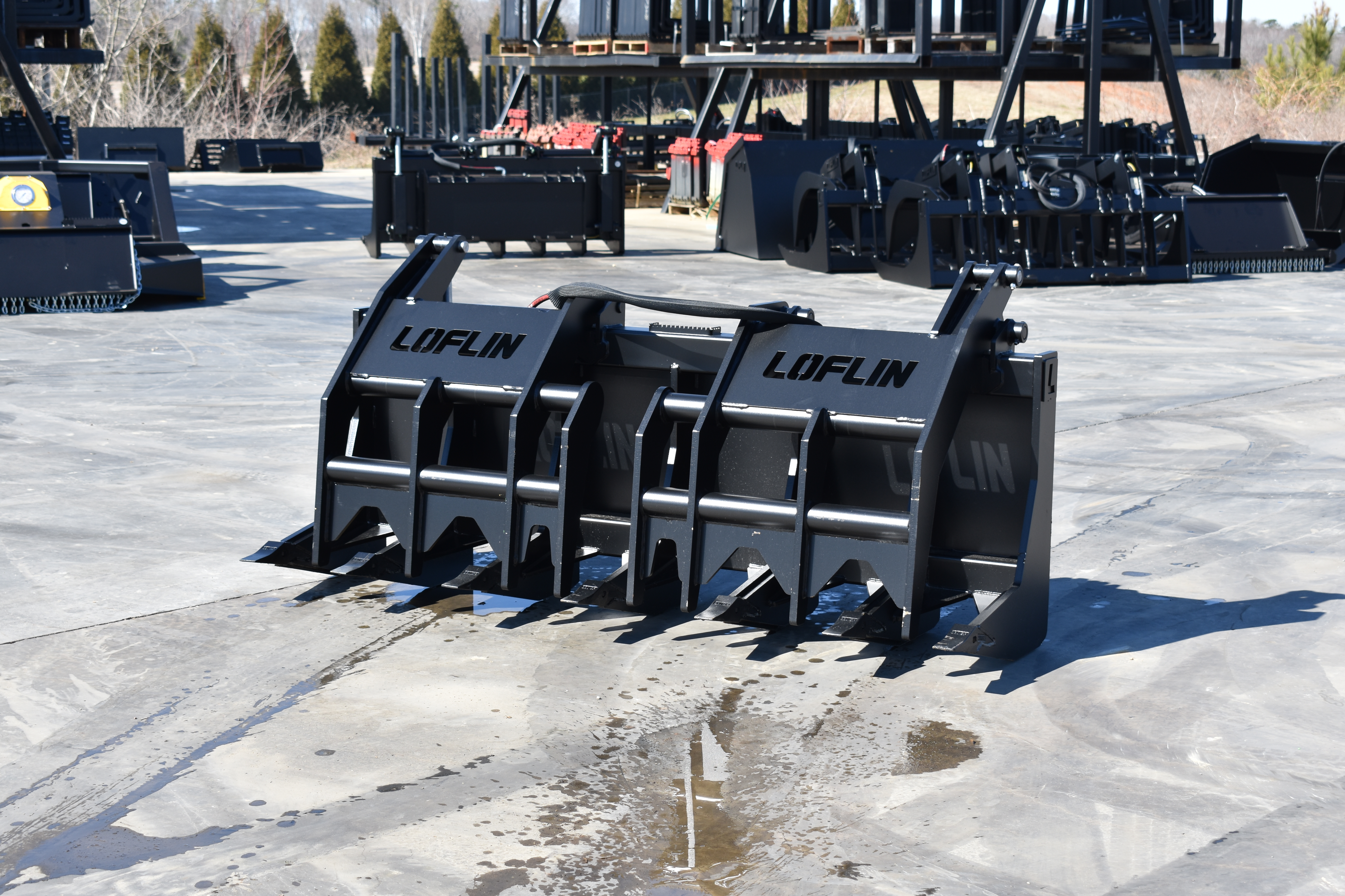 2026 LOFLIN 84'' XHD Vertical Root Rake Grapple in Glassboro, NJ