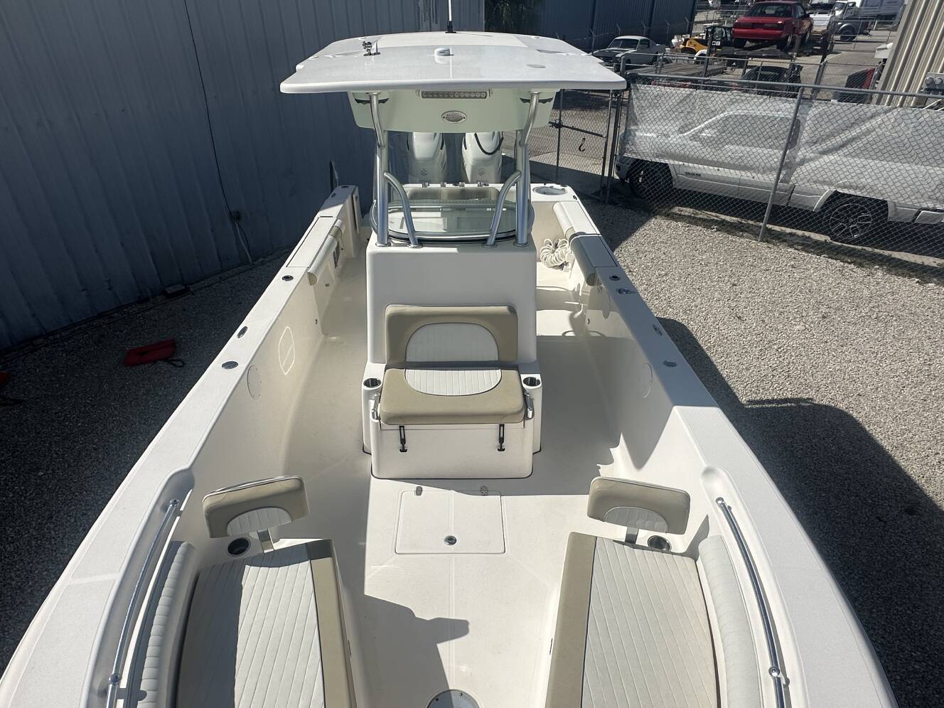 A photo of this 2021 Sea Born LX26 CENTER CONSOLE LE XLT