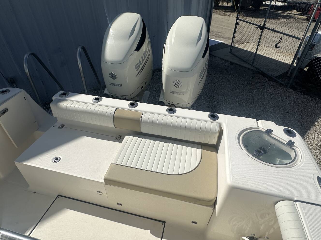 A photo of this 2021 Sea Born LX26 CENTER CONSOLE LE XLT