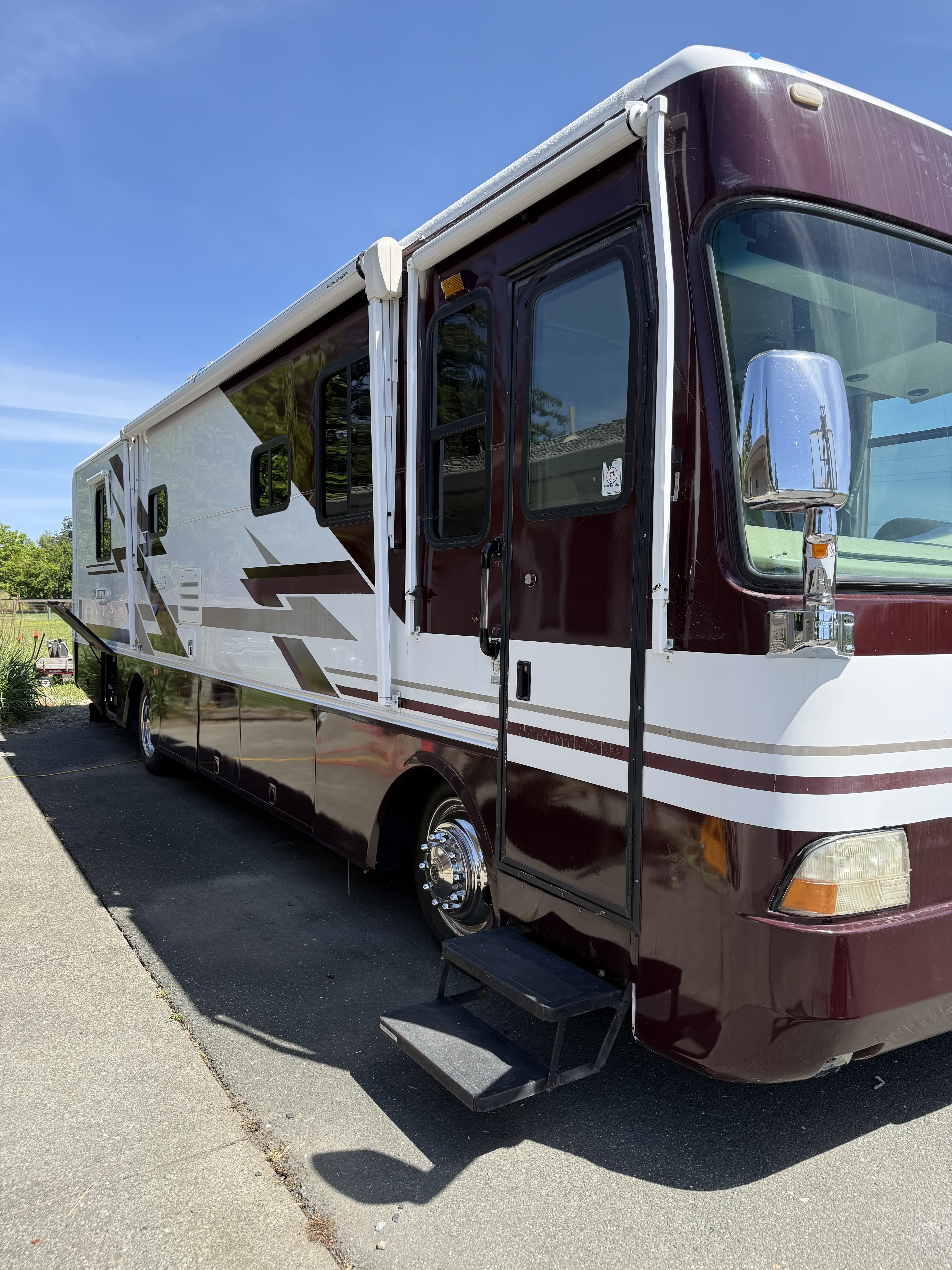 2003 Safari CHEETAH 3742 in fulton CA