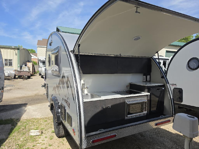 2022 NUCAMP T@B 320 CS BD
