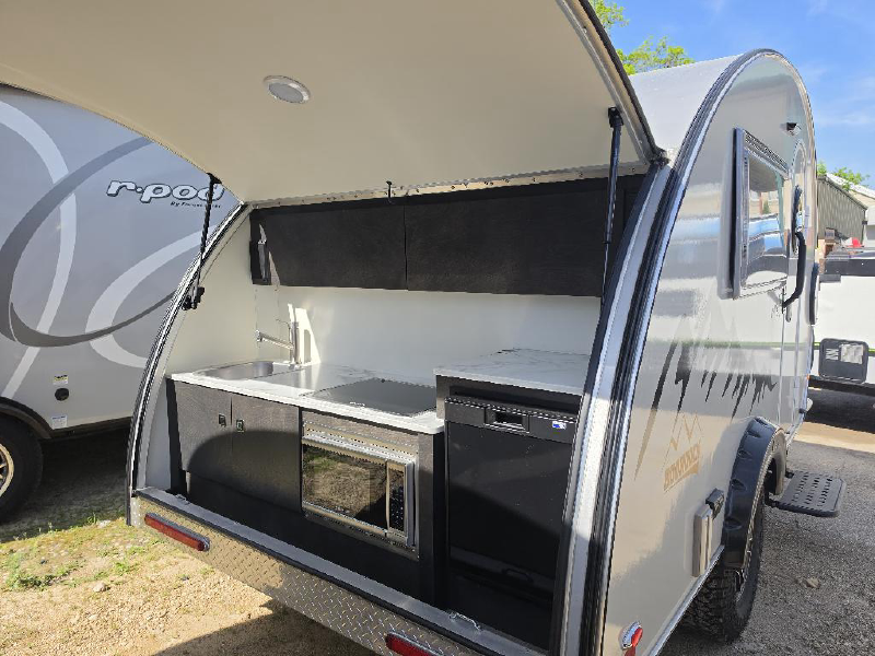 2022 NUCAMP T@B 320 CS BD