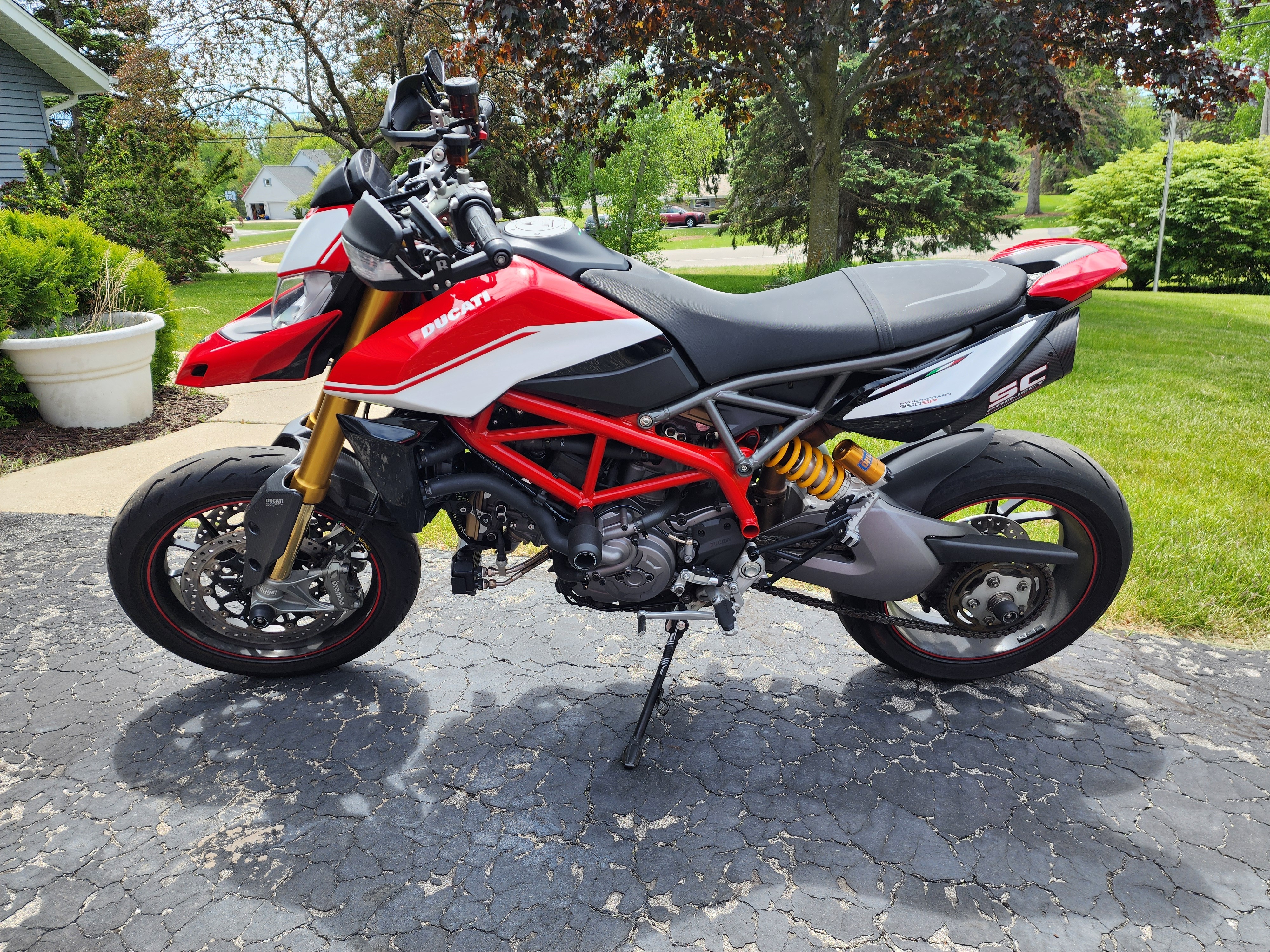 2019 Ducati HYPERMOTARD 950 SP 950 SP in Menomonee Falls, WI