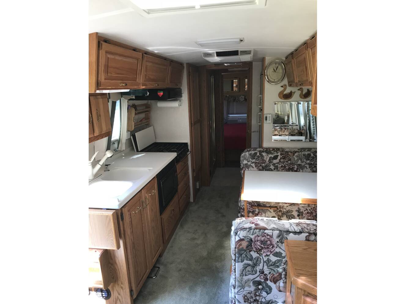 A photo of this 2000 Airstream EXCELLA 30