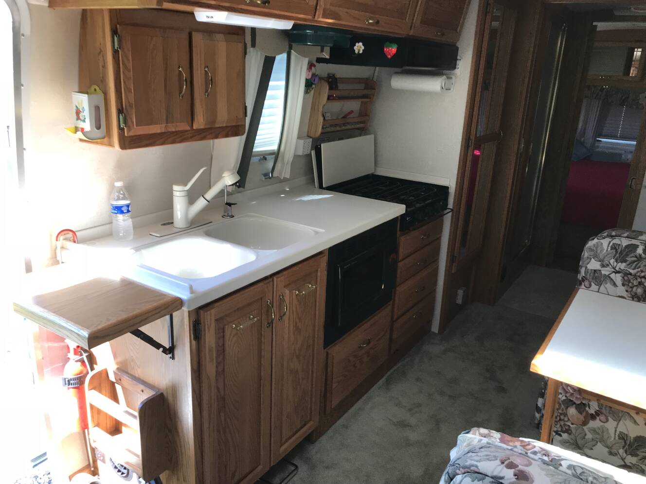 A photo of this 2000 Airstream EXCELLA 30