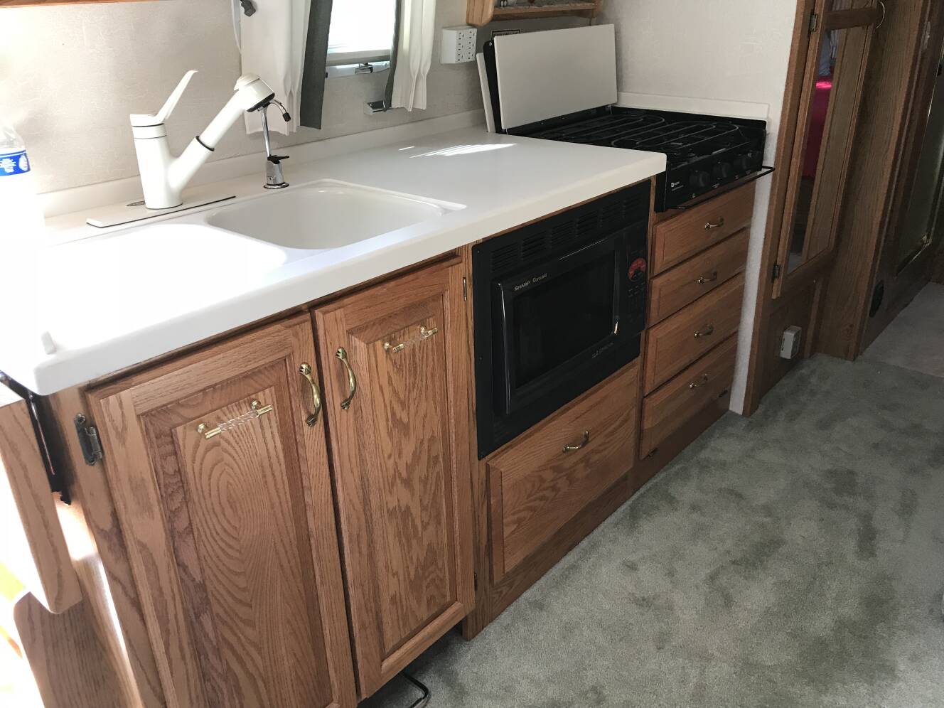 A photo of this 2000 Airstream EXCELLA 30
