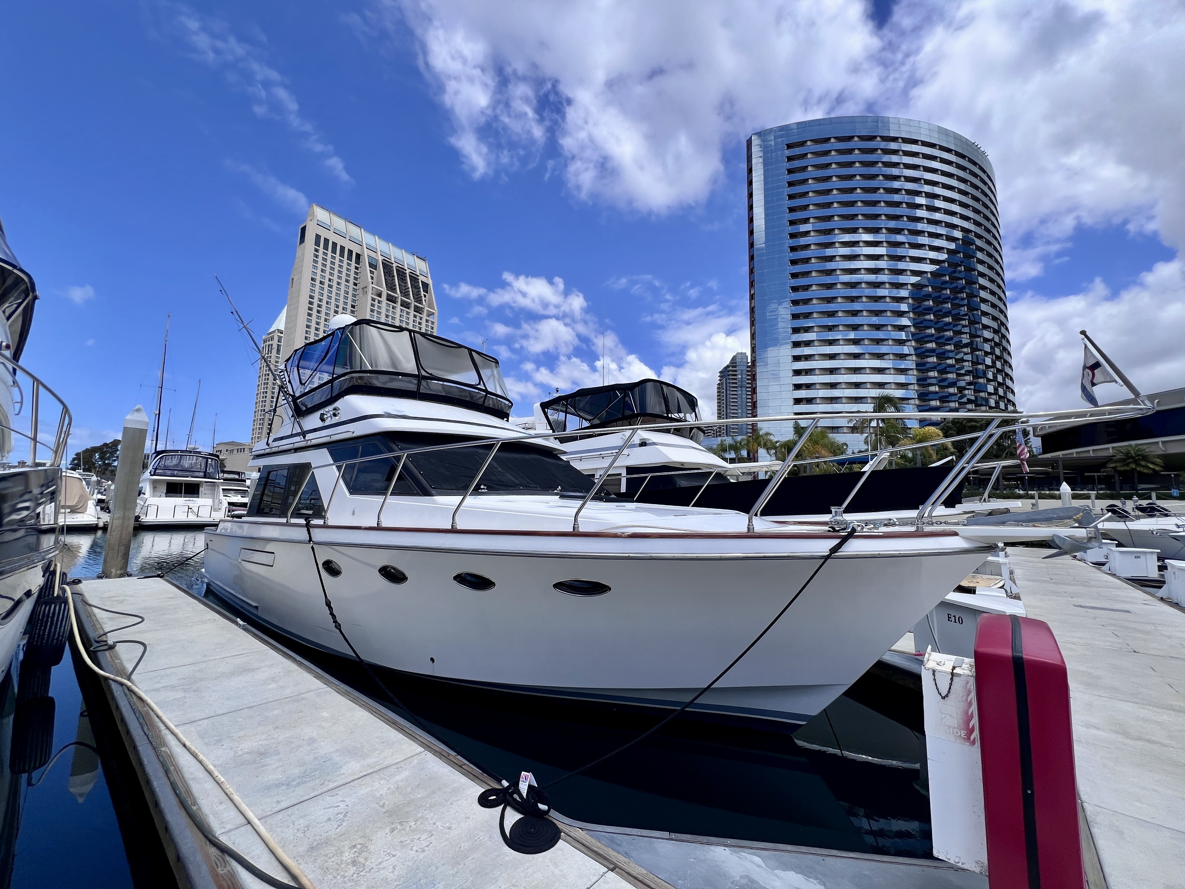 1990 Ocean Alexander 42 Sedan in san diego CA
