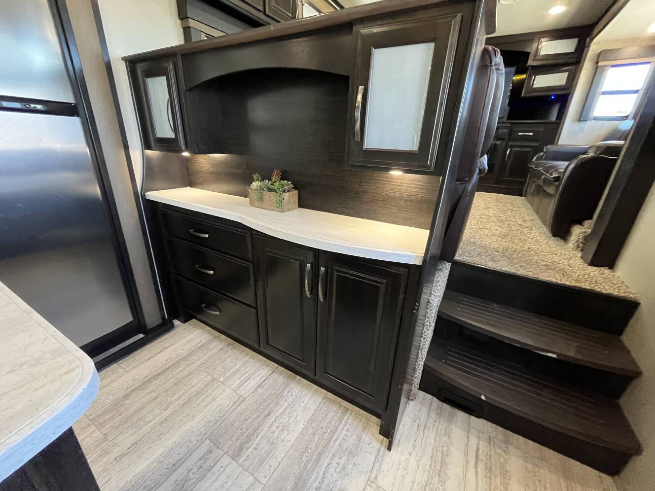 A photo of this 2018 Grand Design MOMENTUM 376TH