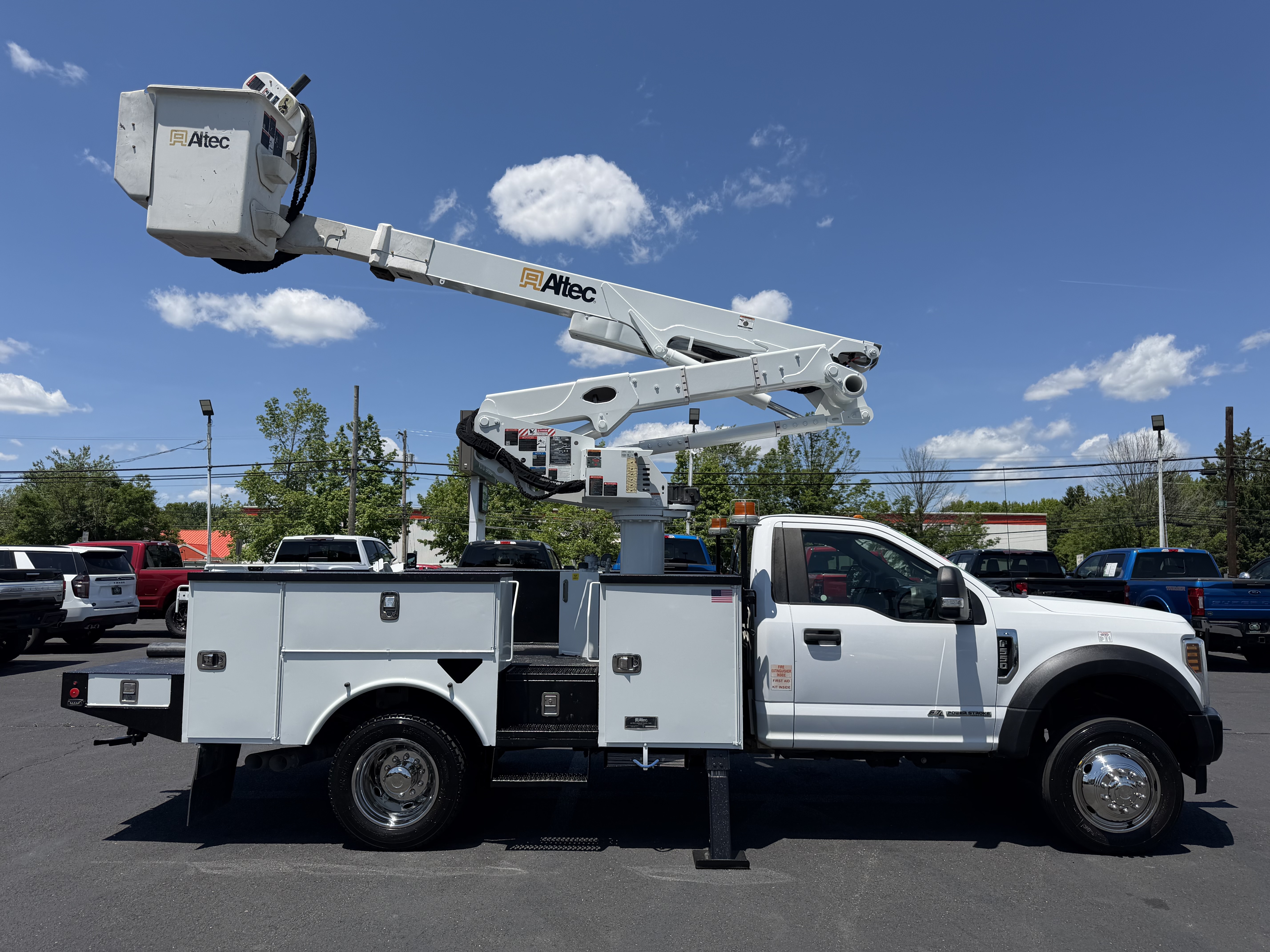 2019 FORD F550 in Fairless Hills, PA