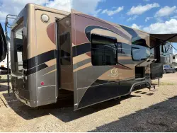2014 DRV MOBILE SUITES 38RESB3