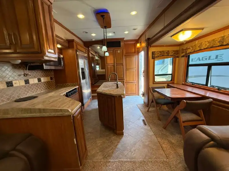 2014 DRV MOBILE SUITES 38RESB3