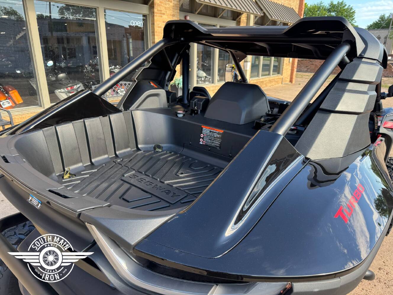 A photo of this 2026 Segway Powersports Super Villain SX20T