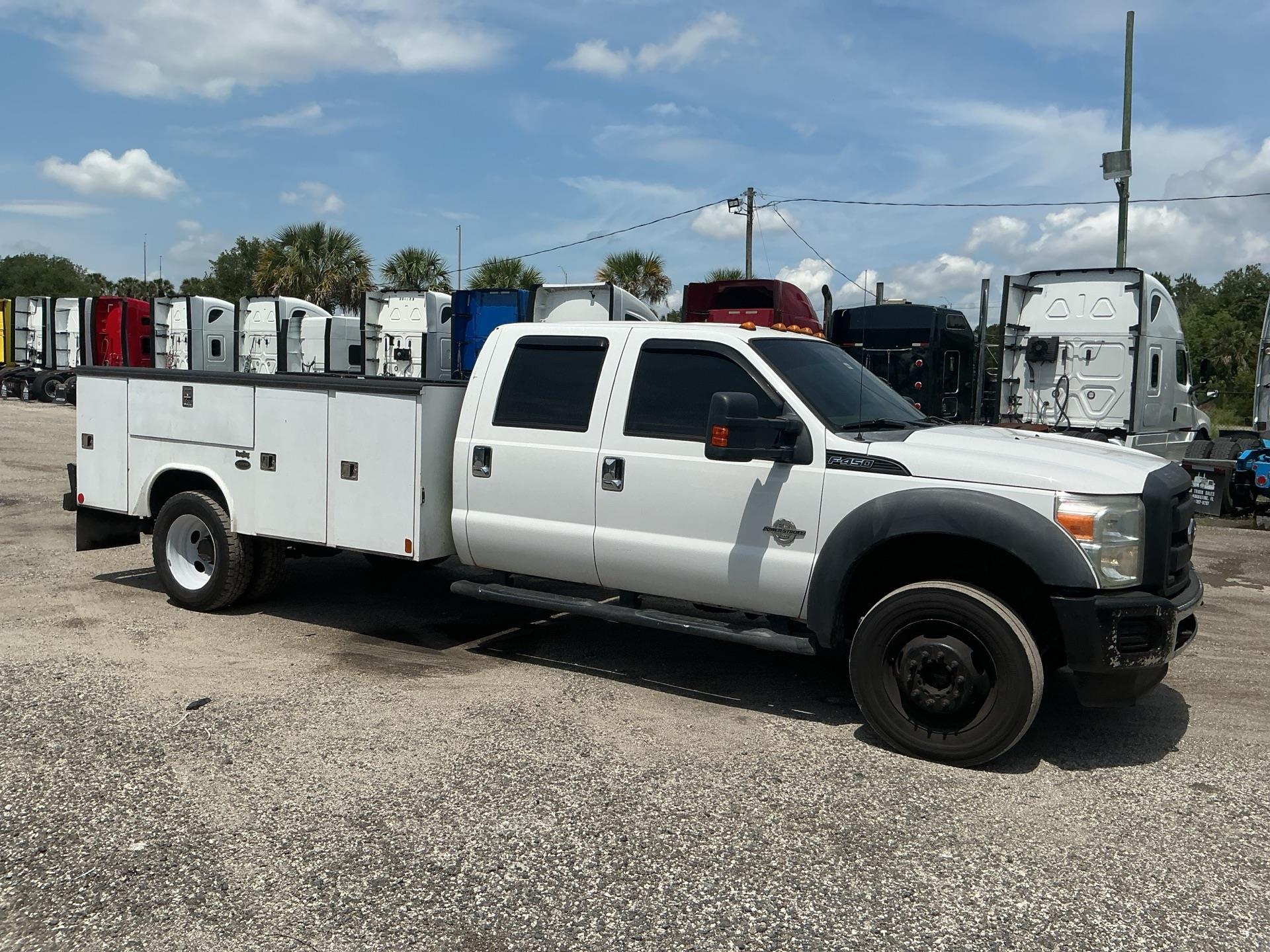 2012 FORD F450 in St. Augustine, FL