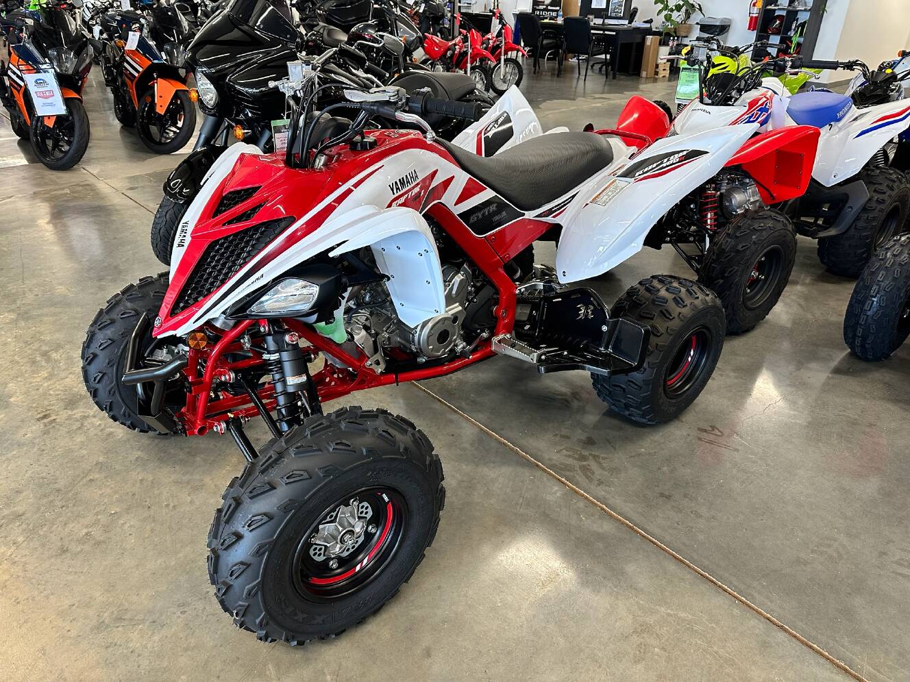 A photo of this 2026 Yamaha Raptor 700R SE