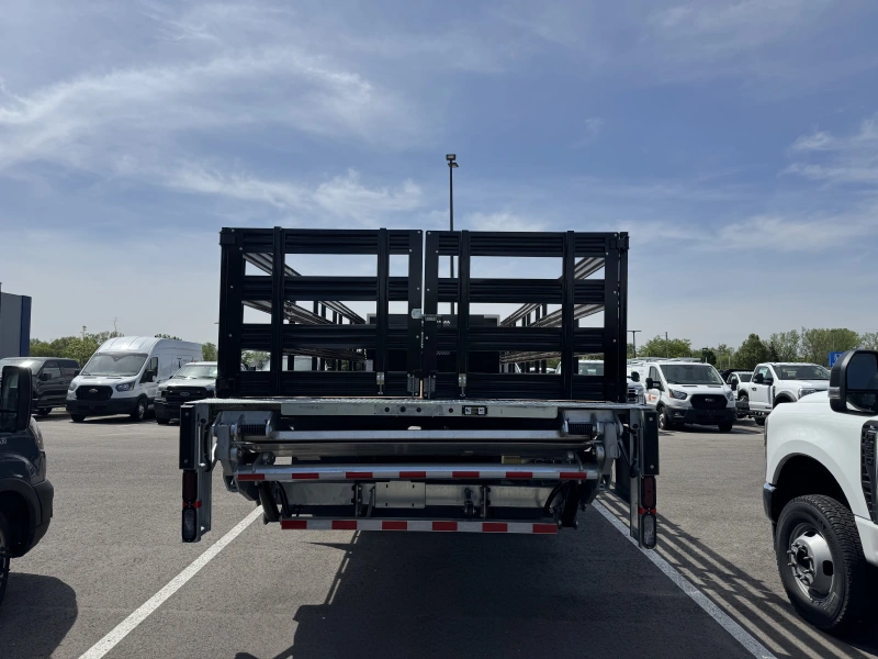 2027 FORD F650