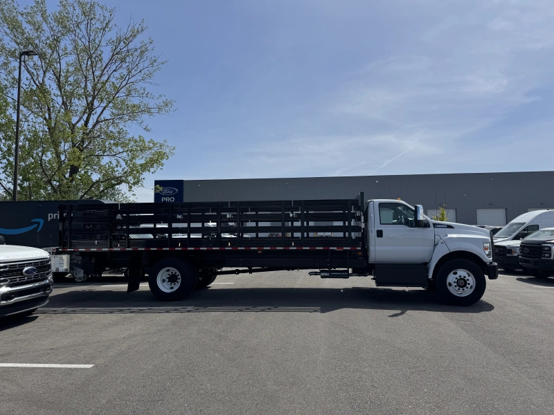 2027 FORD F650
