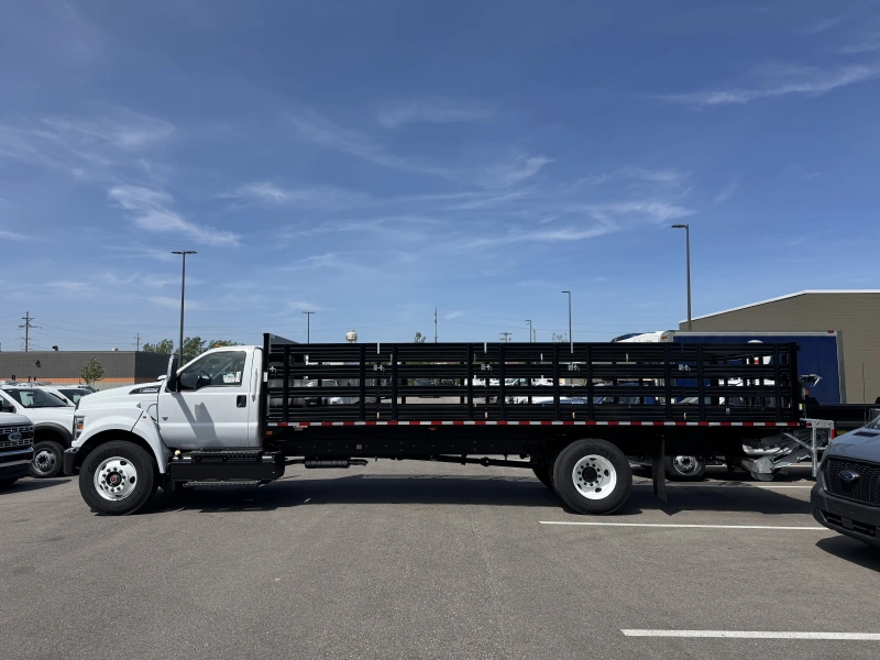 2027 FORD F650