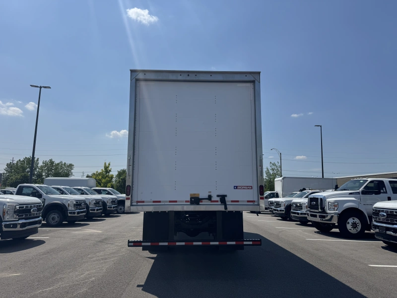 2027 FORD F650