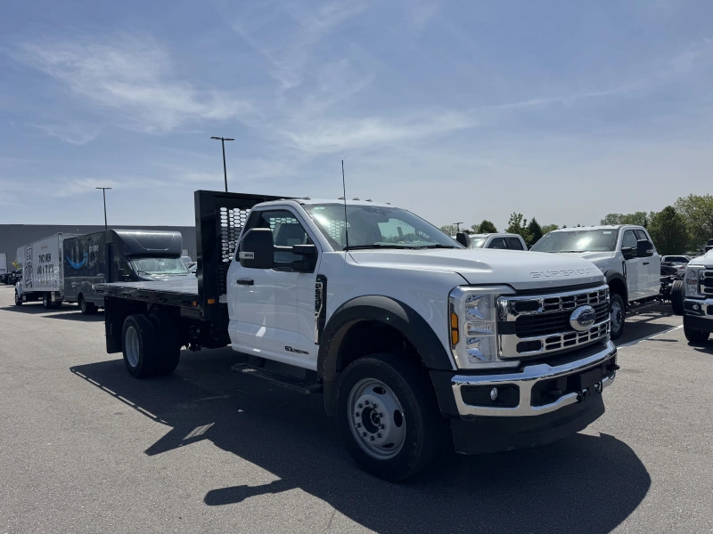 2025 FORD F550